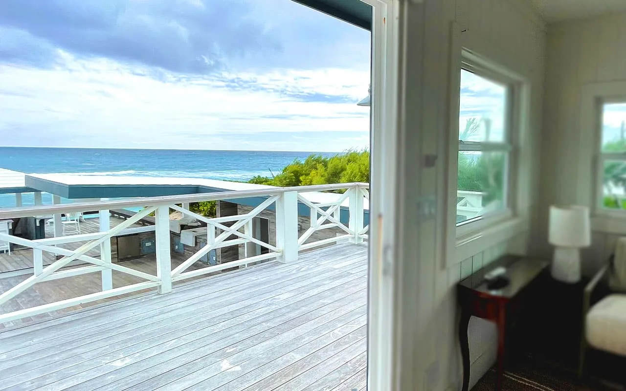 Honeymoon Suite deck