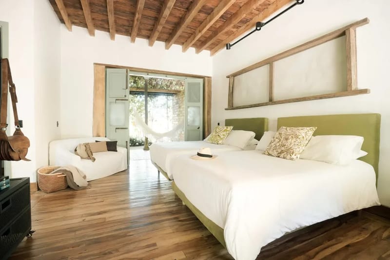 Nature Escape 10BR w/ Pool in Antioquia