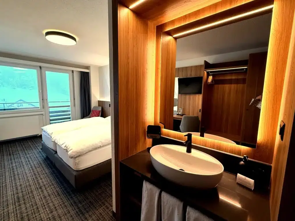 Foto de una habitación del Hotel Alpina Parpan