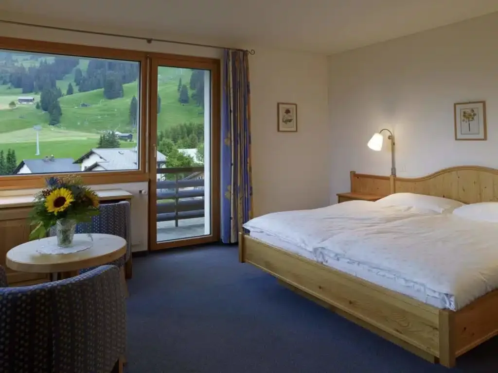 Foto de una habitación del Hotel Alpina Parpan