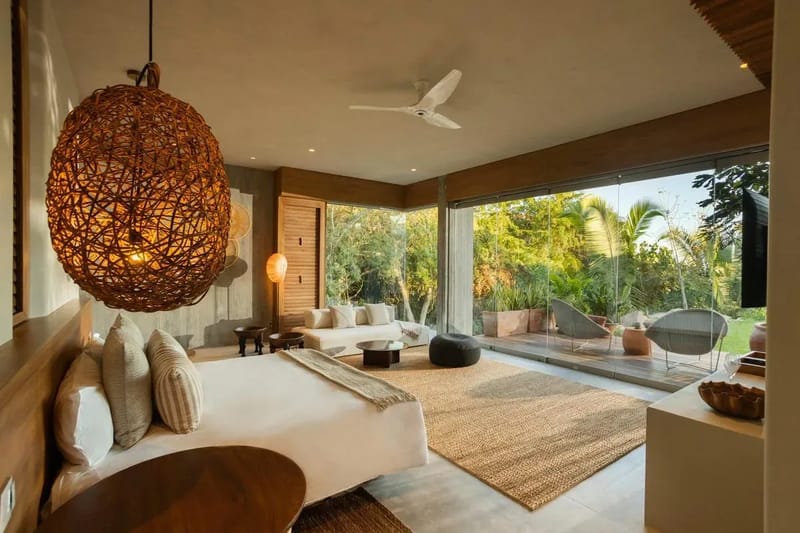 Luxury 8BR Oceanfront Villa w/ Infinity Pool