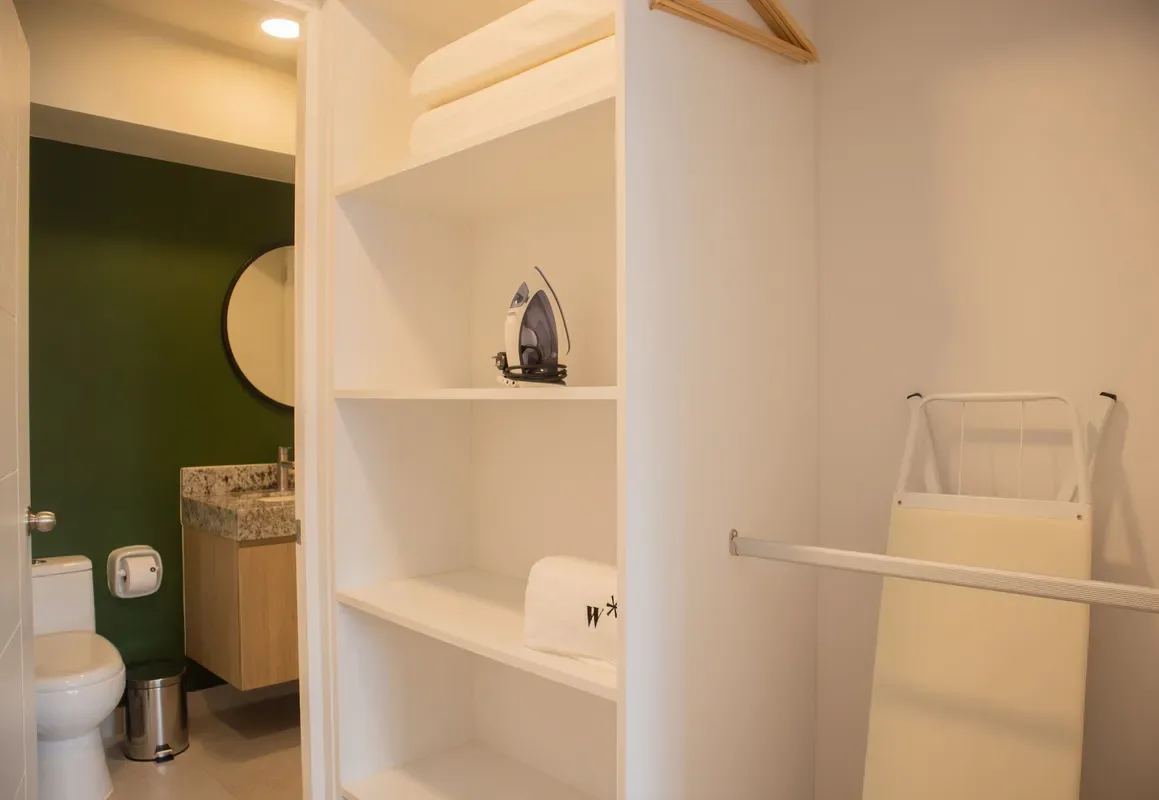 Engaging 1BR w/ Perfect Balcony in Miraflores