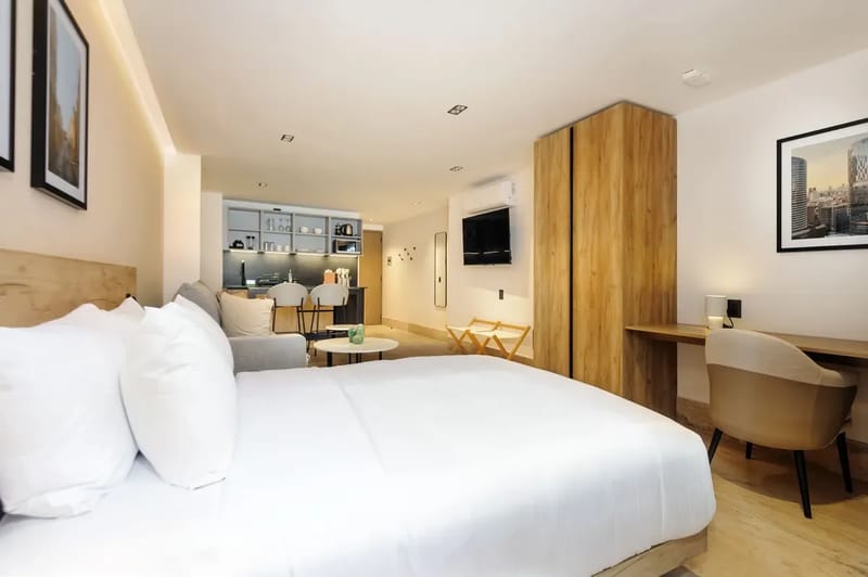 Engaging Loft w/ Balcony in Parque Mexico