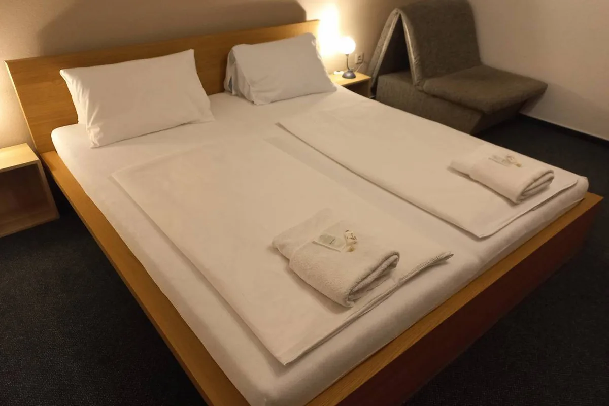 Hotel Bílá paní