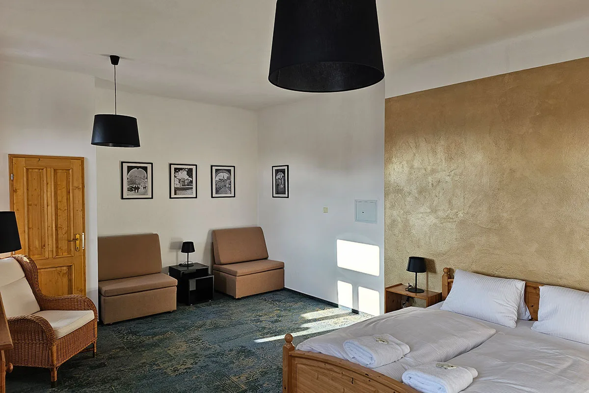 Hotel Bílá paní