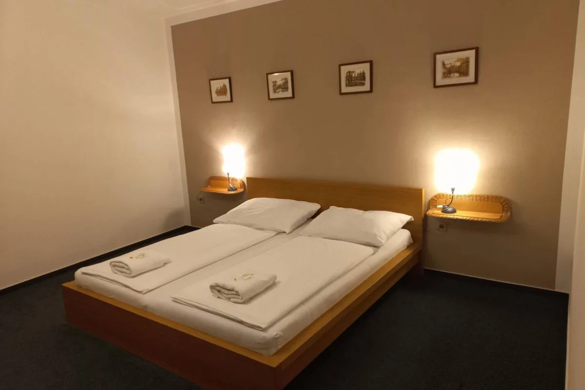 Hotel Bílá paní
