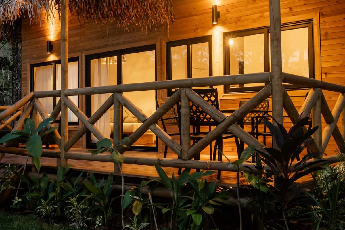 Charming 1BR Bungalow with Green Views