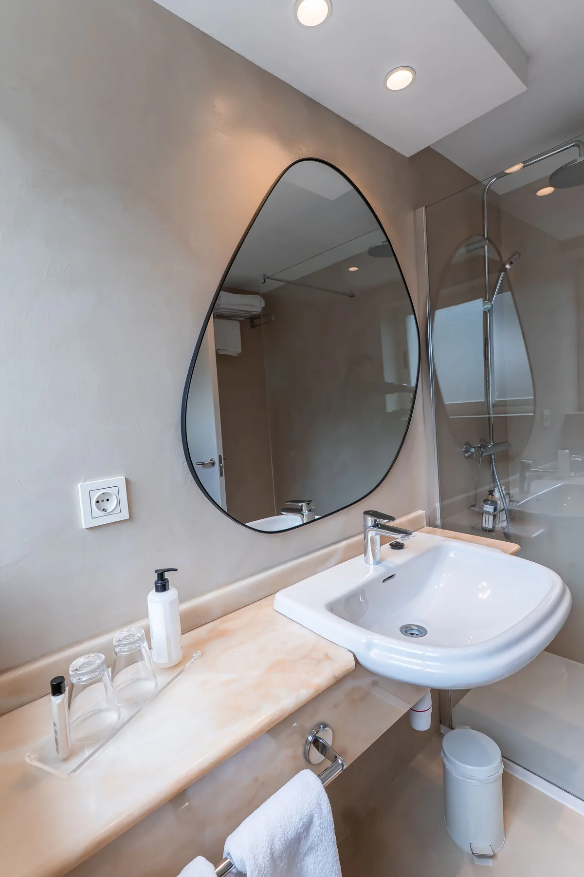 Standard double room