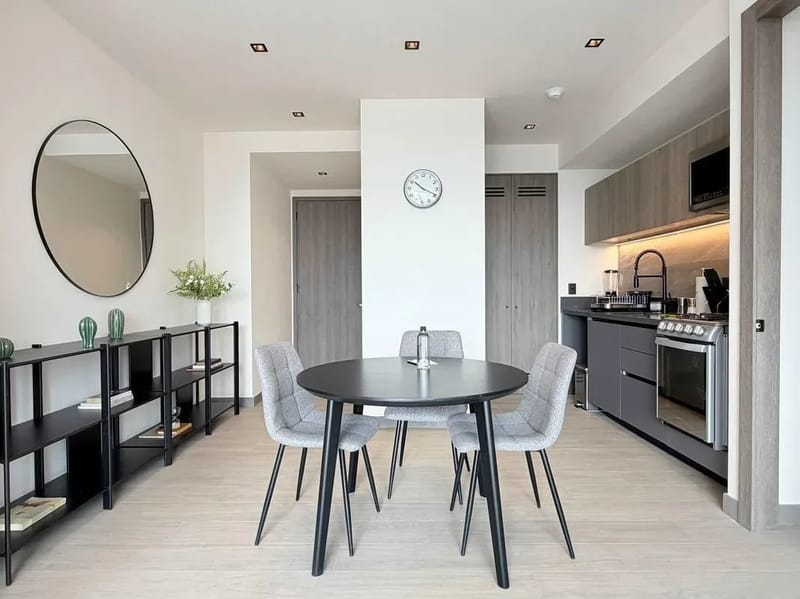 Modern Living in Be Grand del Valle