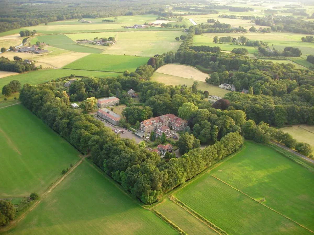 Hotel Landgoed Ehzerwold y sus terrenos
