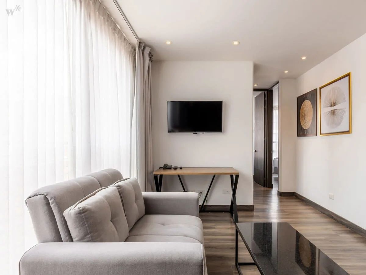 Modern 2BR in Luxury Building in Chico w/ Gym