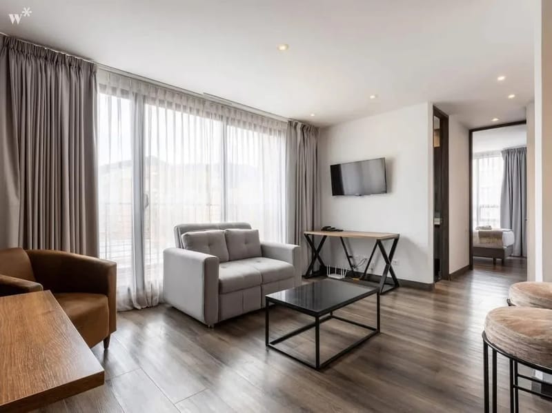 Modern 2BR in Luxury Building in Chico w/ Gym