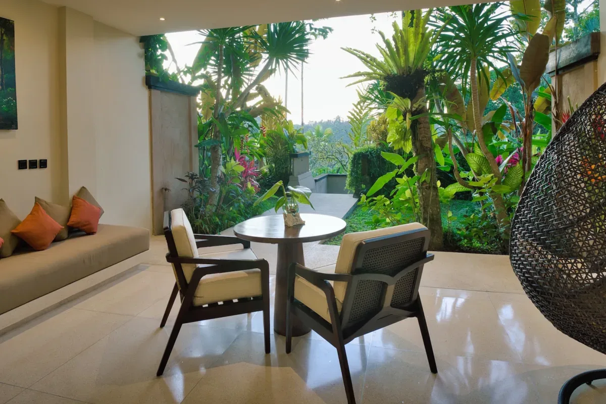 Private Garden Royal Suite living area and garden views