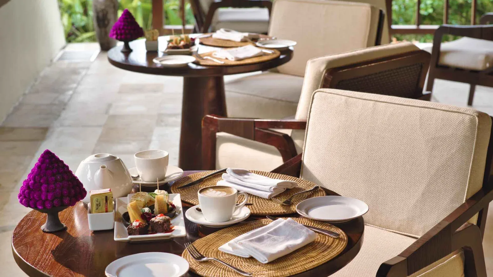 Afternoon tea in the jungle