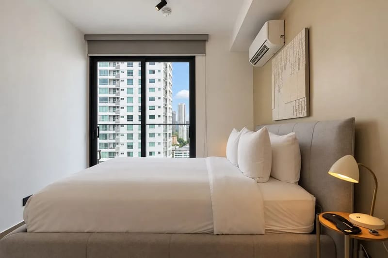 2BR City Escape w/ Balcony in San Francisco