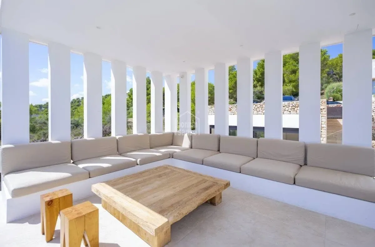Amazing 7BR House w/ Swimming Pool in Menorca
