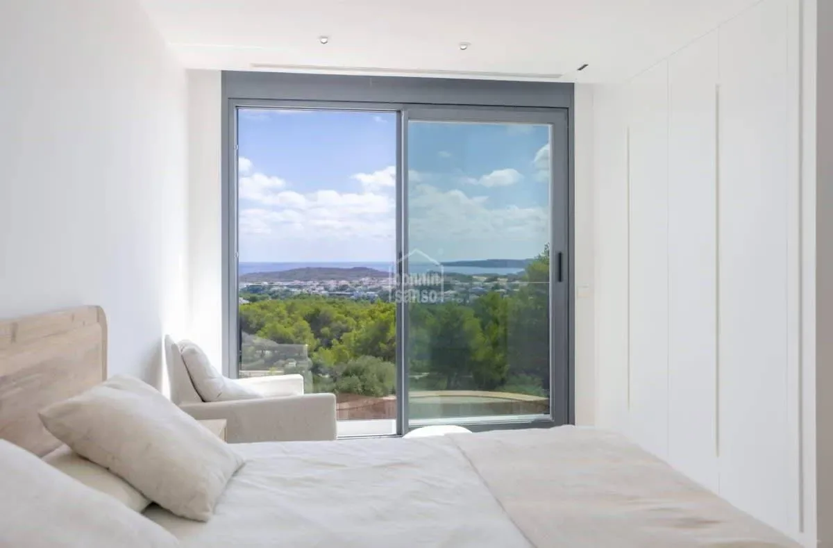 Amazing 7BR House w/ Swimming Pool in Menorca
