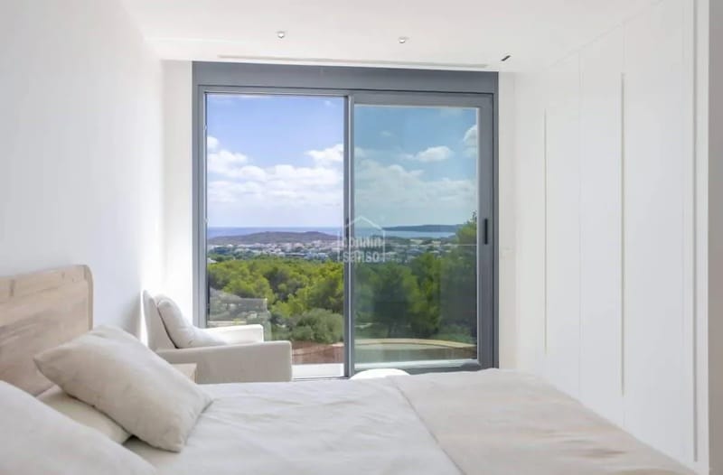 Amazing 7BR House w/ Swimming Pool in Menorca