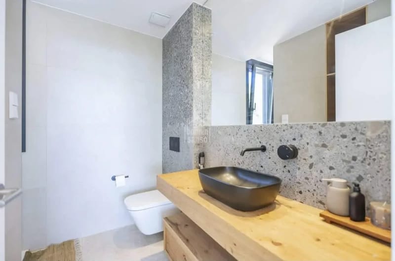 Amazing 7BR House w/ Swimming Pool in Menorca