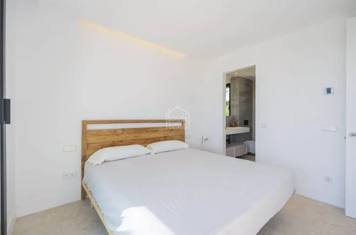 Amazing 7BR House w/ Swimming Pool in Menorca