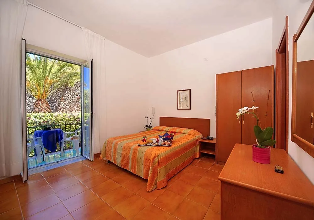 Standard room in the Villa La Rosa annex