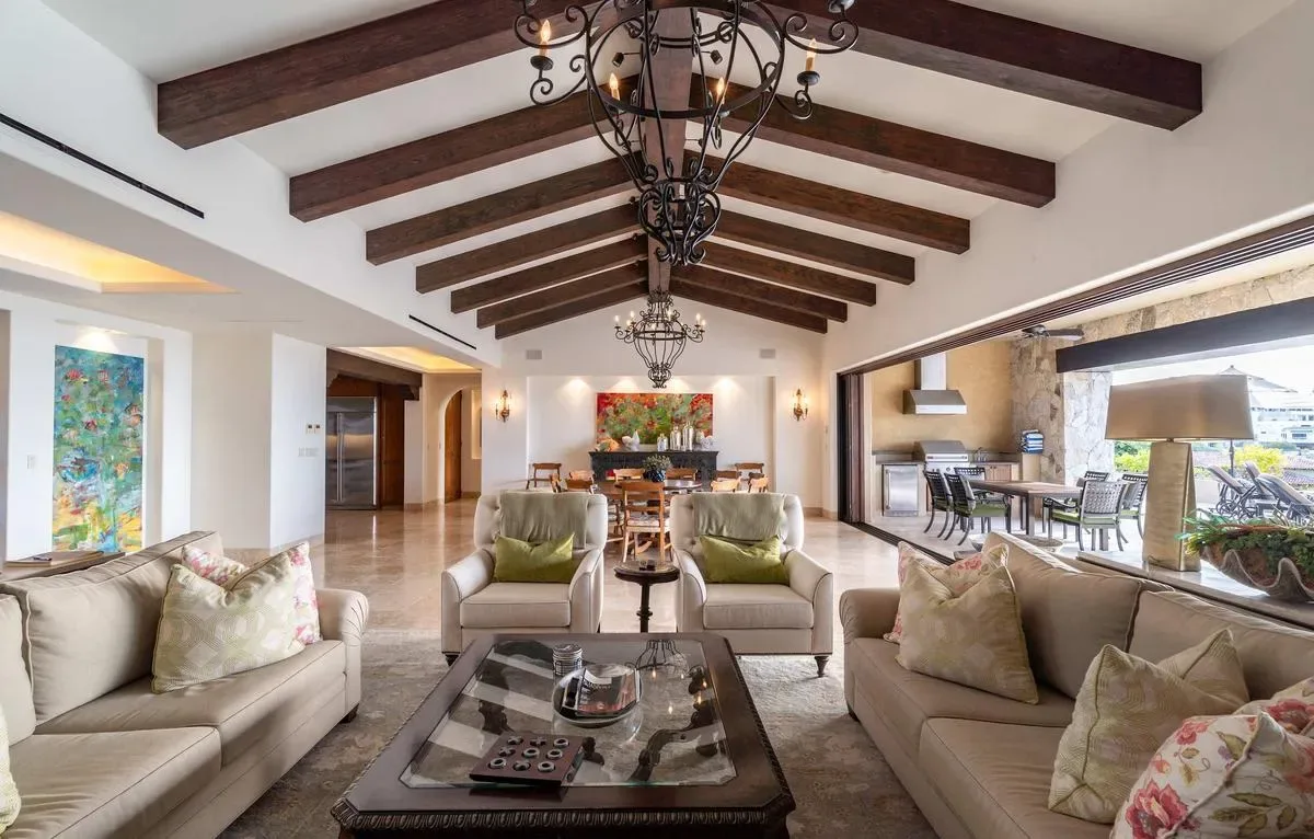 Enchanting 6BR Villa with Private Pool