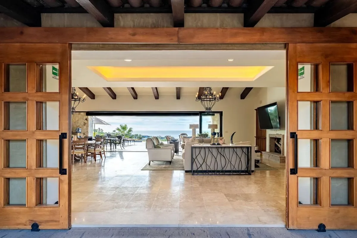 Enchanting 6BR Villa with Private Pool