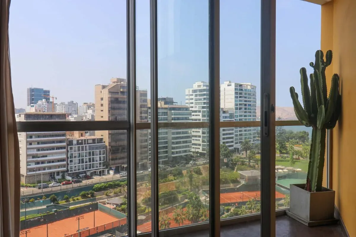 Stylish 3BR with Ocean View in Miraflores