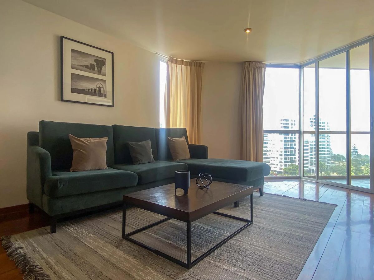 Stylish 3BR with Ocean View in Miraflores