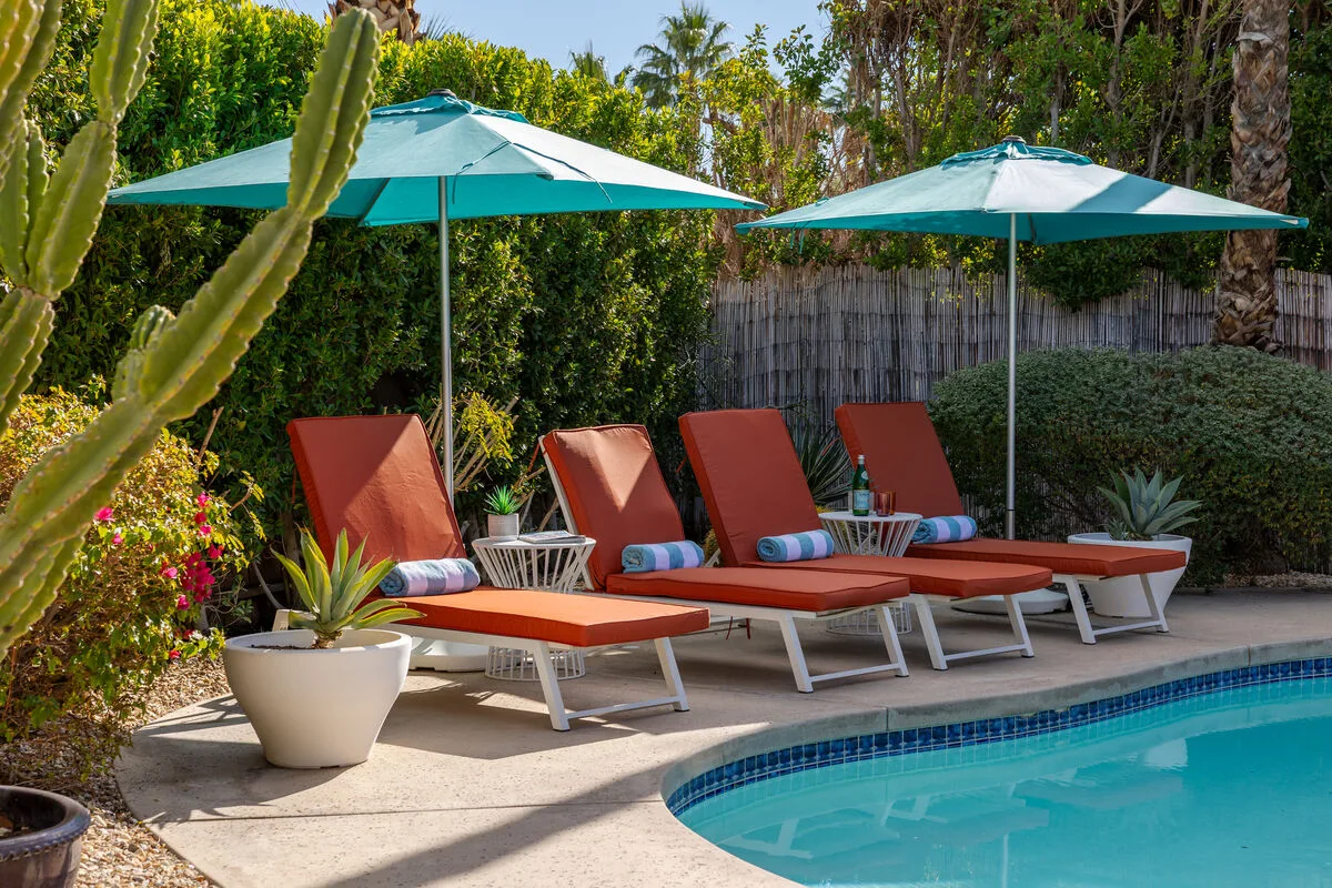 Hollywood Hideaway