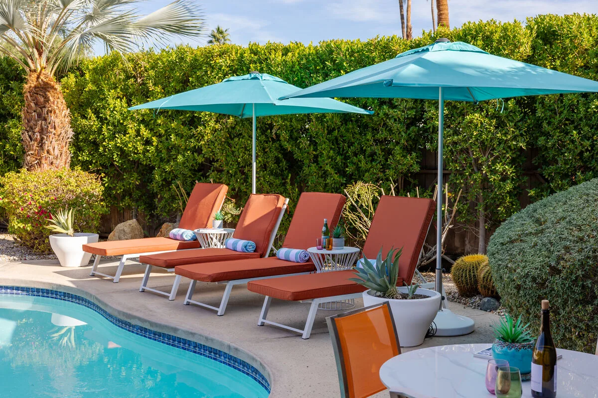 Hollywood Hideaway