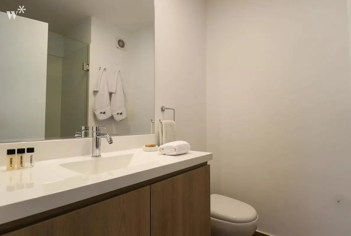 Authentic 2BR in Miraflores