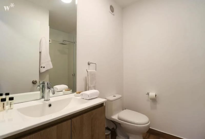 Authentic 2BR in Miraflores
