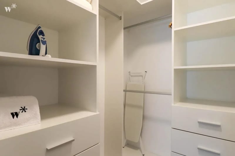 Authentic 2BR in Miraflores