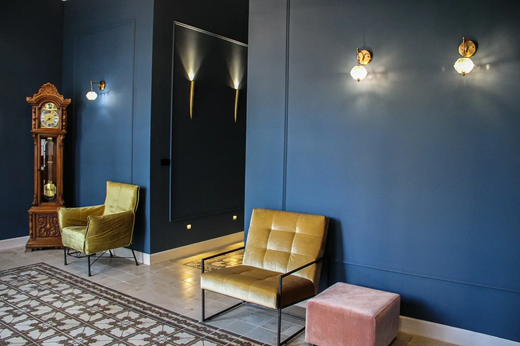 Foto del establecimiento King Gallery Hotel