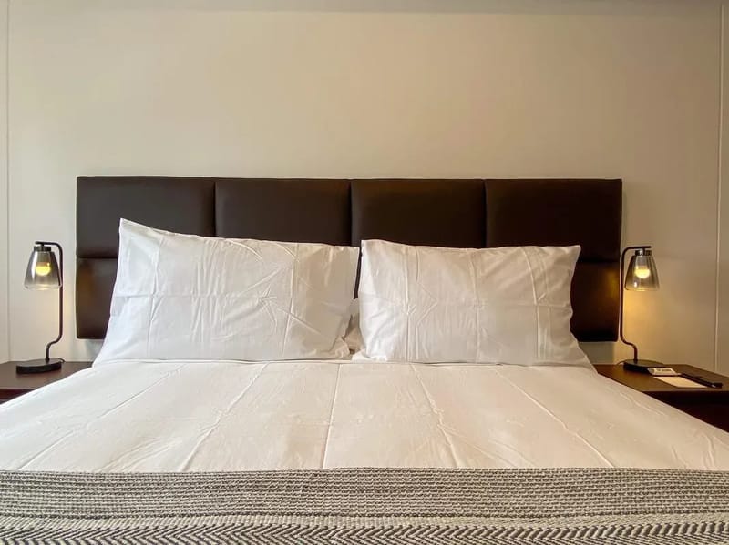 Upscale 2BR w/ Balcony & View in Miraflores