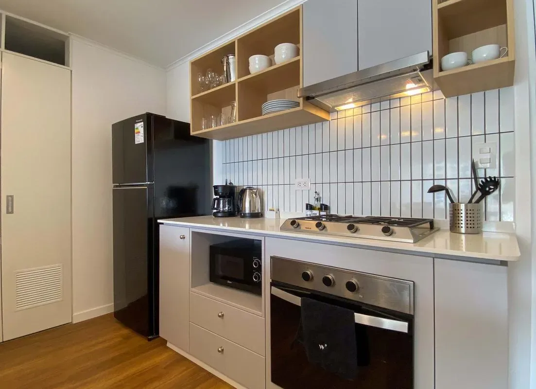Upscale 2BR w/ Balcony & View in Miraflores