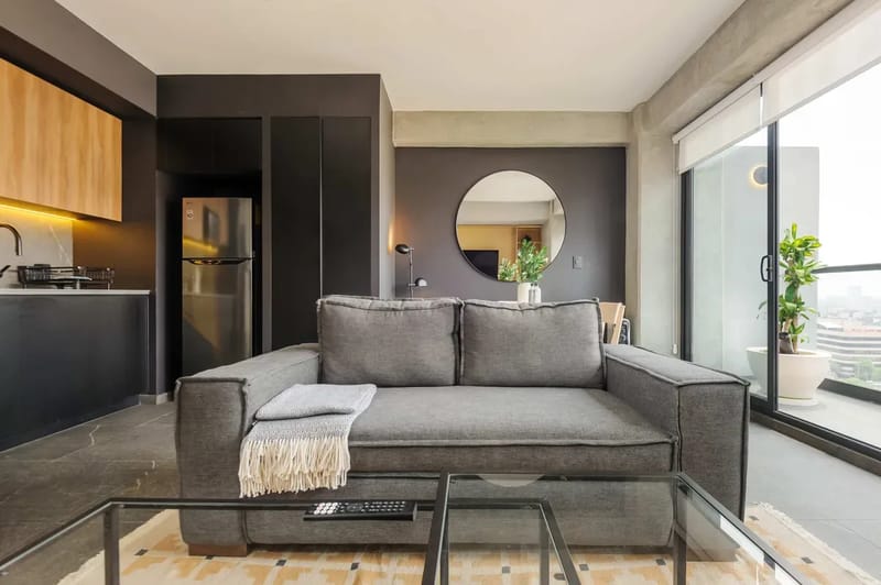 Calm & Cozy 1BR w/ Balcony in Tabacalera