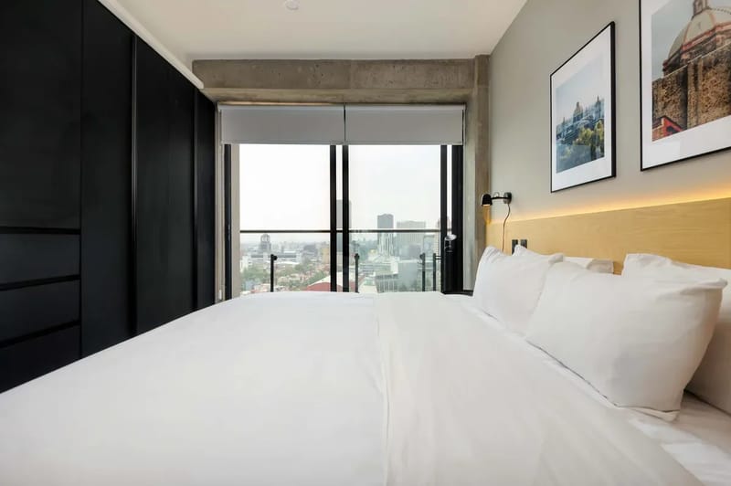 Calm & Cozy 1BR w/ Balcony in Tabacalera