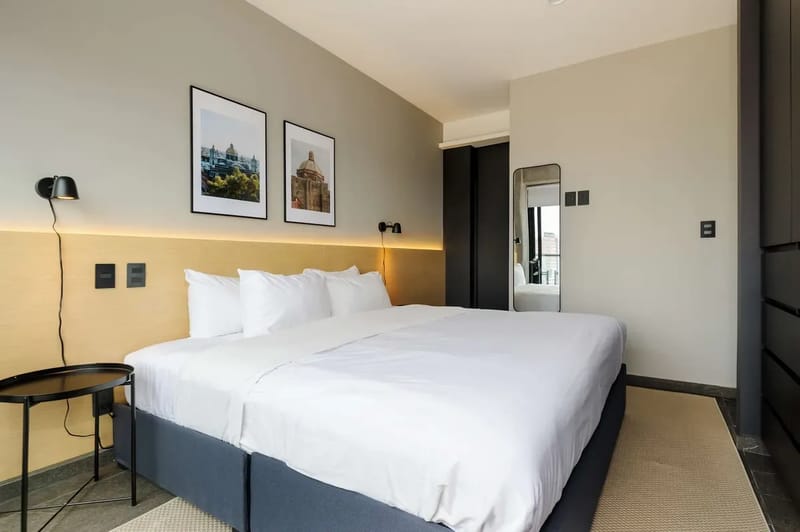 Calm & Cozy 1BR w/ Balcony in Tabacalera