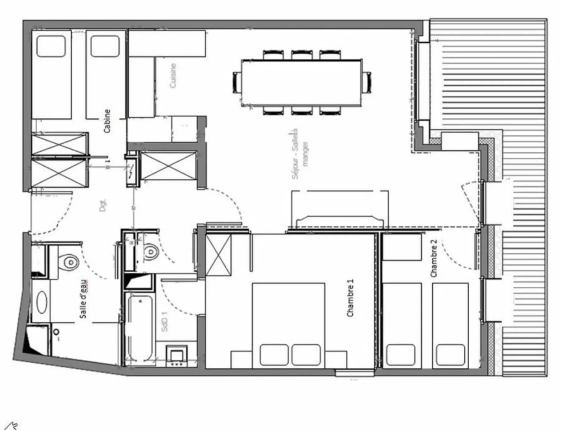 Plano de planta con comedor, cocina, dormitorios y baños.