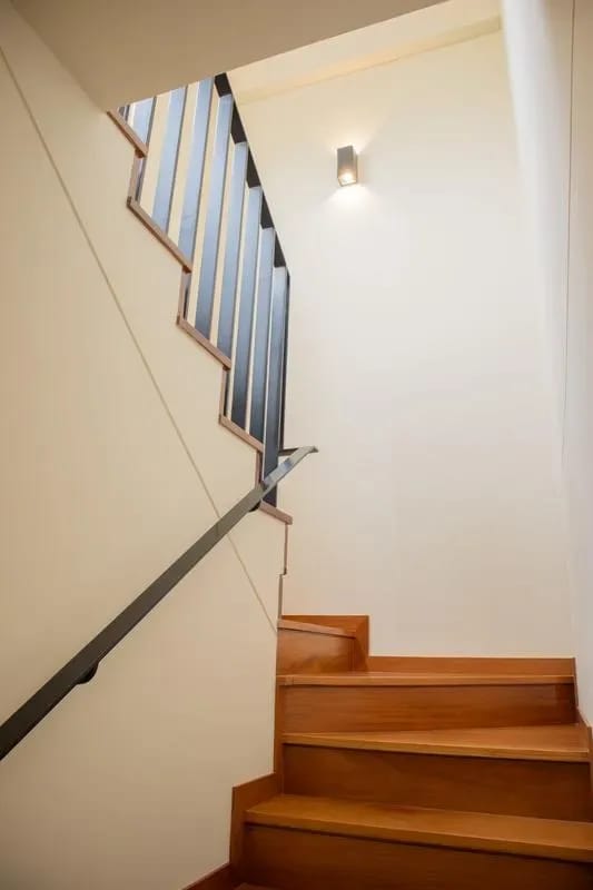 Modern 3BR w/ Balcony Near Kennedy Park