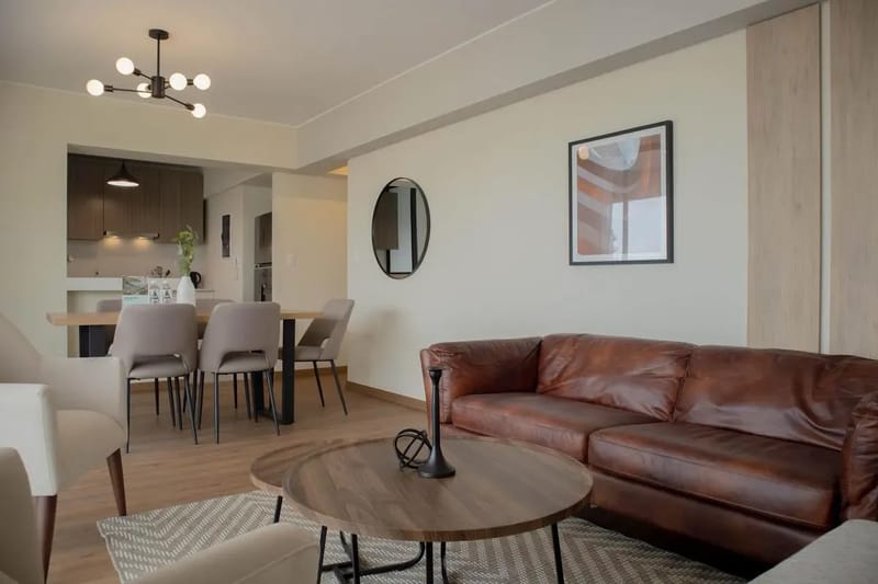 Modern 3BR w/ Balcony Near Kennedy Park
