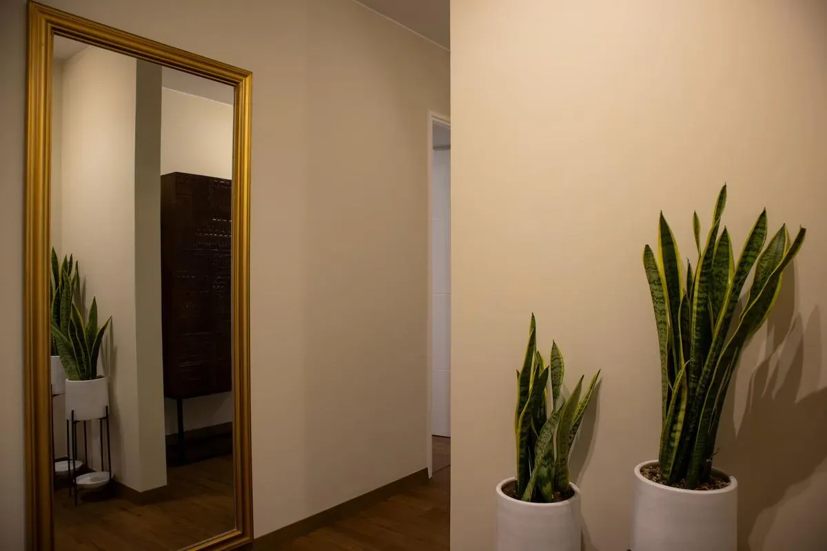 Modern 3BR w/ Balcony Near Kennedy Park