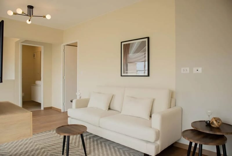 Modern 3BR w/ Balcony Near Kennedy Park