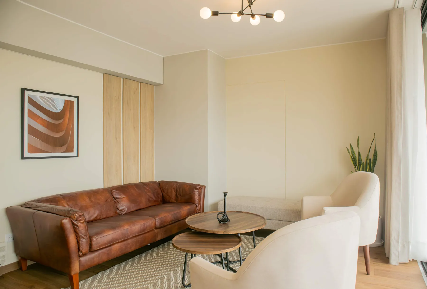 Modern 3BR w/ Balcony Near Kennedy Park