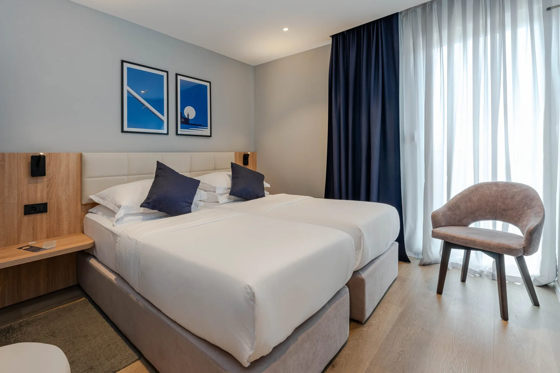 Habitación superior con dos camas individuales