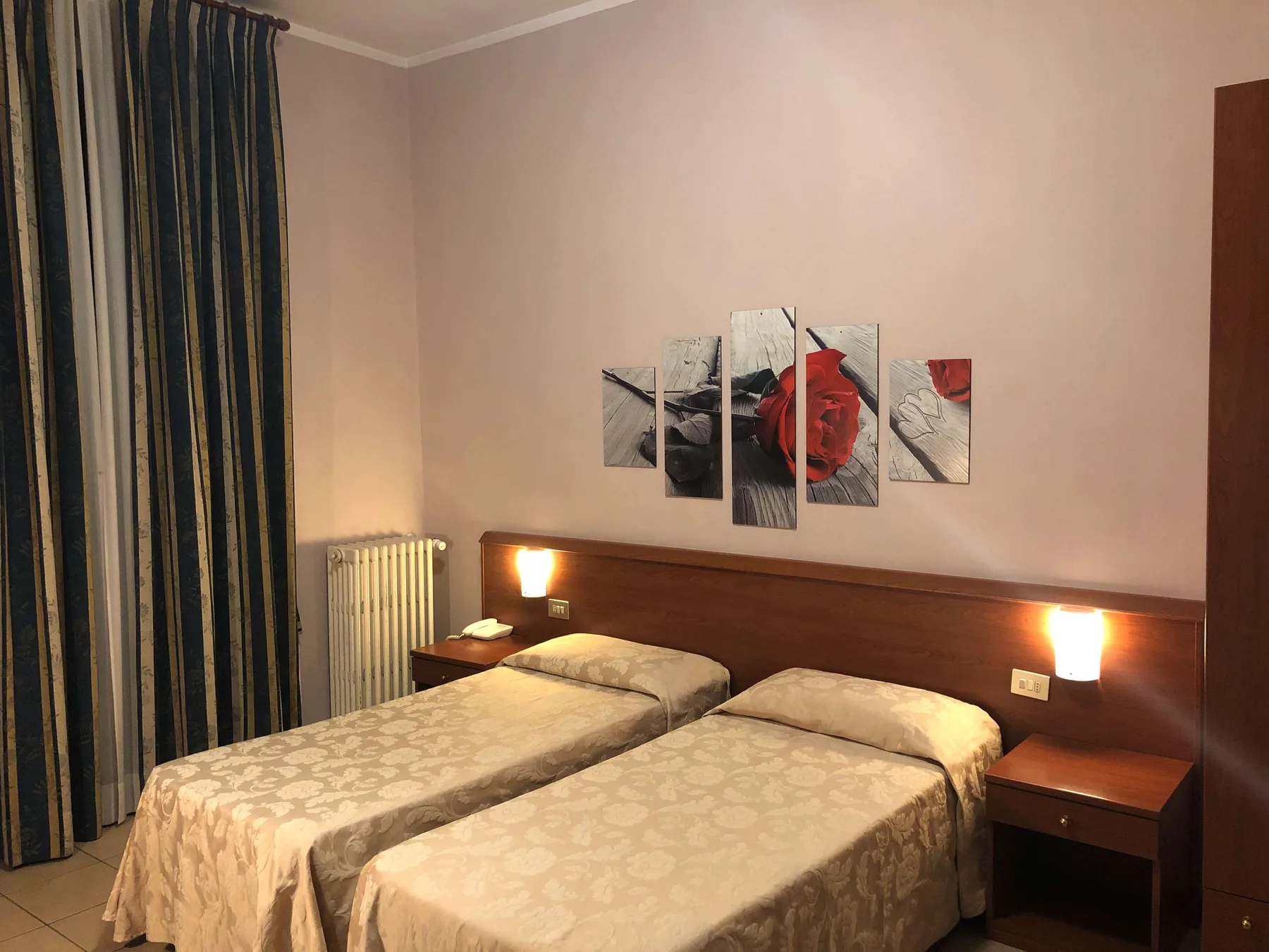 Hotel Paradiso Milano