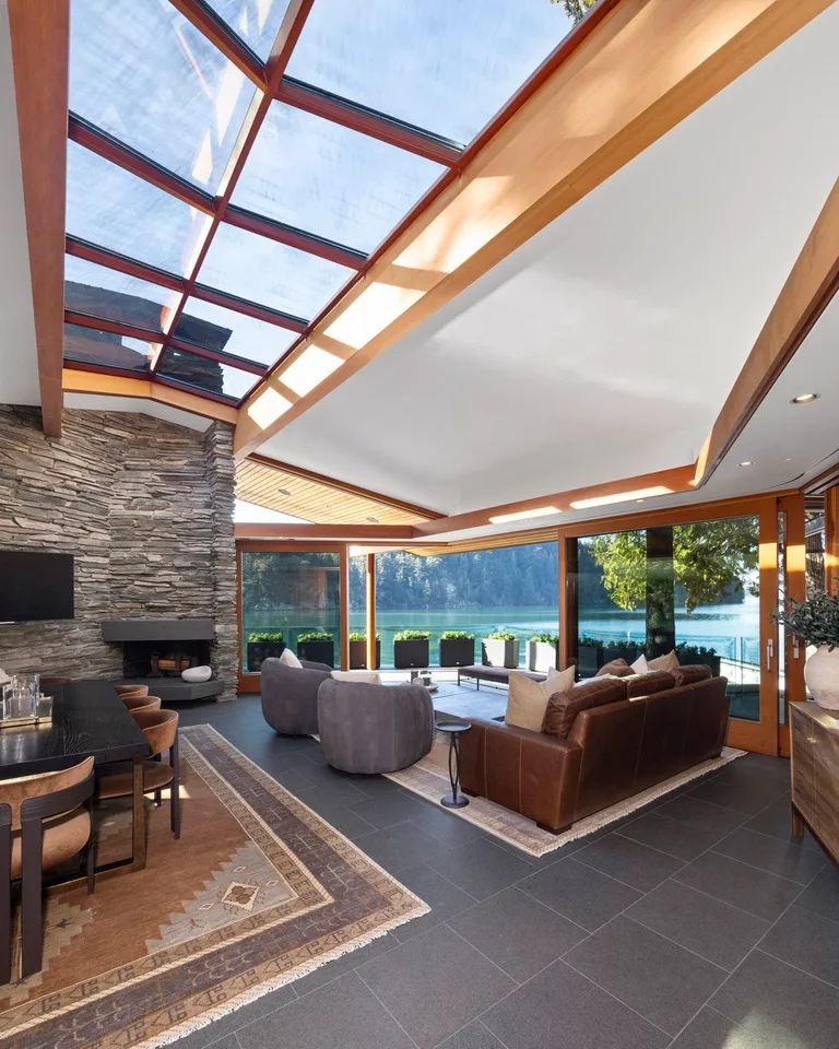 Chuckanut Point Villa 2 Bedroom