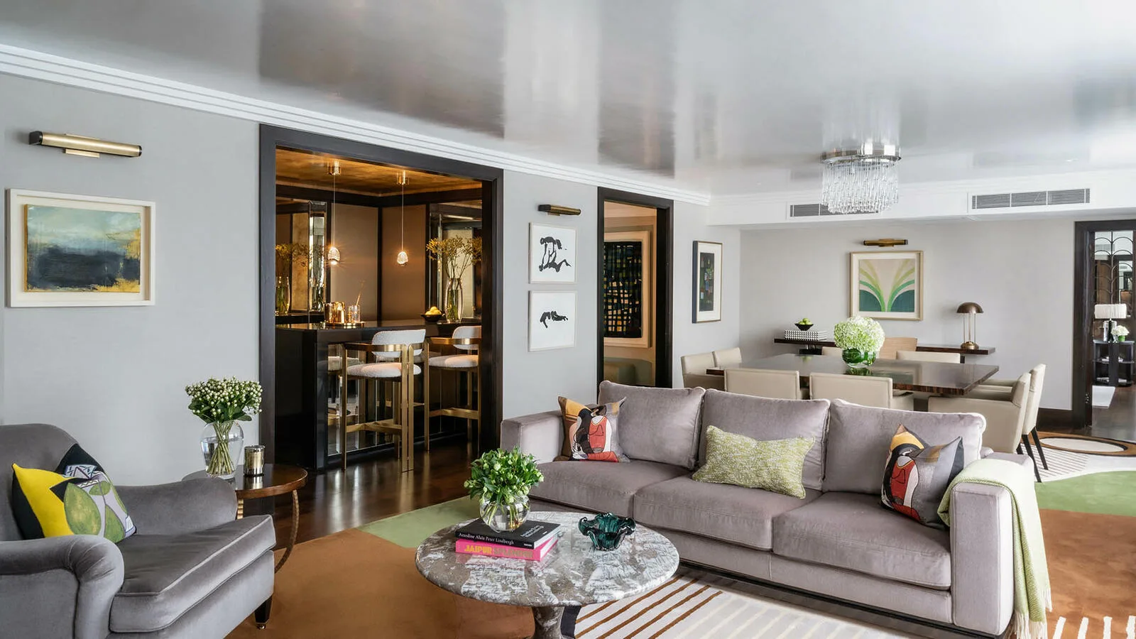 La suite P.V. Doyle